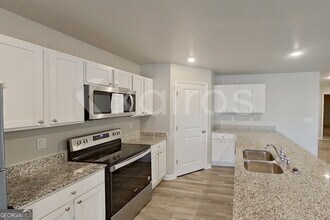 130 Martin Mill Trail in Warner Robins, GA - Building Photo - Building Photo