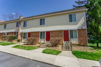 The Grove at Manchester in Staunton, VA - Foto de edificio - Building Photo