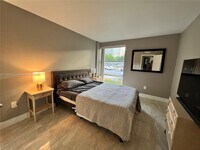 17560 Atlantic Blvd photo'