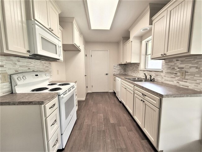 955 Seagate Ln in Houston, TX - Building Photo - Building Photo