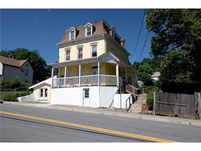 50 S Montgomery St in Walden, NY - Building Photo - Building Photo