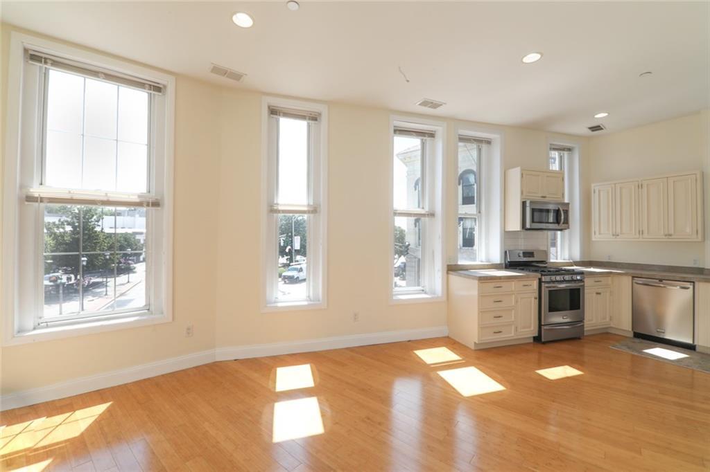 141 Main St, Unit 2A in Ossining, NY - Foto de edificio
