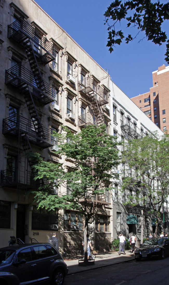 218 East 84th Street in New York, NY - Building Photo - Building Photo