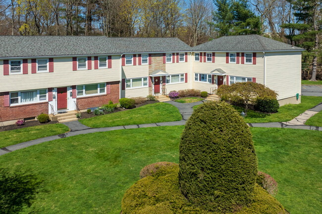 Prescott Gardens in Framingham, MA - Foto de edificio - Building Photo