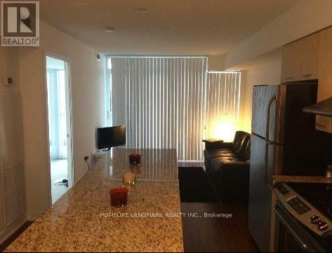 29 Singer Ct in Toronto, ON - Building Photo - Building Photo