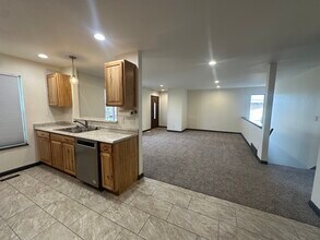 2710 Hangtree Ct in Colorado Springs, CO - Foto de edificio - Building Photo