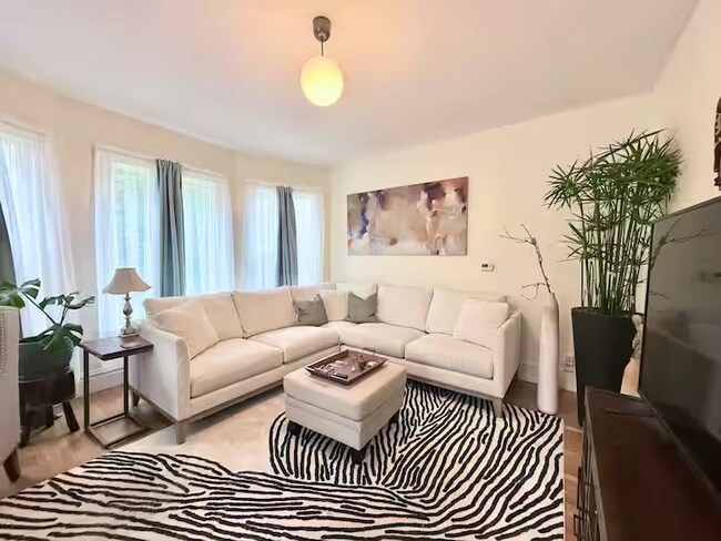 property at 811 Martin Luther King Jr Way