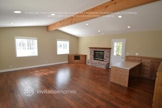 548 Galsworthy St in Thousand Oaks, CA - Foto de edificio - Building Photo