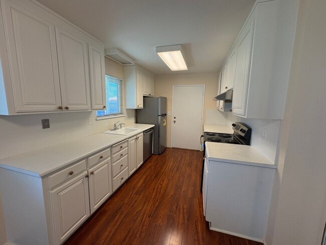 3577 Dalton Common in Fremont, CA - Building Photo - Building Photo