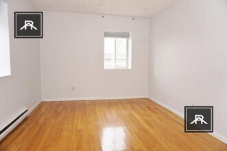 8 Scottfield Rd in Boston, MA - Building Photo - Building Photo