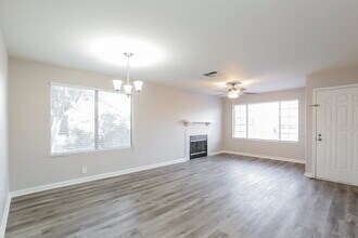 8771 W Ocotillo Rd in Glendale, AZ - Building Photo - Building Photo