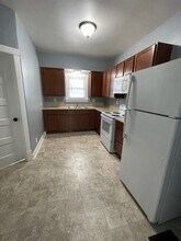 419 N 6th St in Dekalb, IL - Building Photo - Building Photo