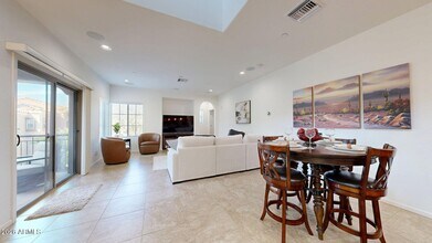 3935 E Rough Rider Rd in Phoenix, AZ - Building Photo - Building Photo