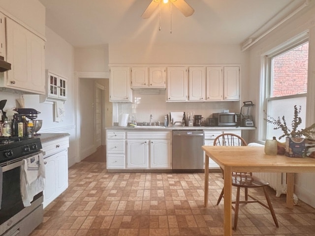 98 Cypress St, Unit 3 in Brookline, MA - Foto de edificio - Building Photo