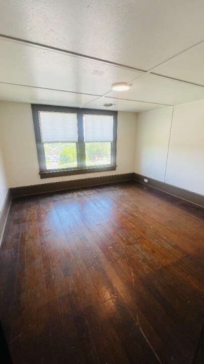 812 Tyler Ave in Radford, VA - Building Photo