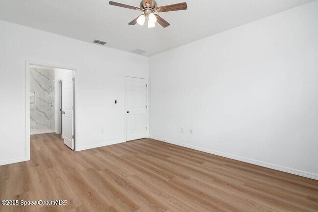 1658 Hamilton Ave SW in Palm Bay, FL - Foto de edificio - Building Photo
