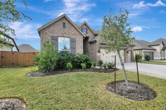 21131 Melshell Dr in Cypress, TX - Building Photo - Building Photo