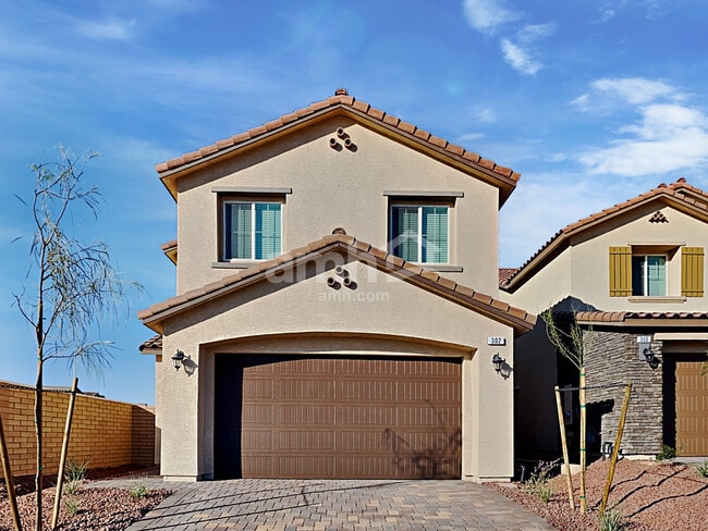 302 Palazza Reserve Pl