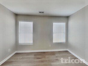 3755 Burtons Barn St in Raleigh, NC - Building Photo - Building Photo