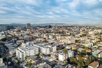 1125 S Harvard Blvd in Los Angeles, CA - Building Photo - Building Photo