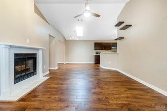 2060 Cambridge Cir in Pensacola, FL - Building Photo - Building Photo