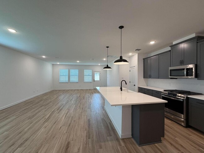 8407 Tranquil Bay Ct