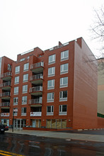 Parsons Condominium in Flushing, NY - Building Photo - Building Photo