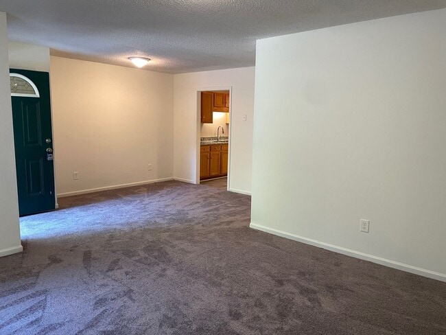 2956 Forest Park Dr in Randleman, NC - Building Photo - Building Photo