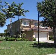 3272 Antica St in Ft. Myers, FL - Building Photo - Building Photo