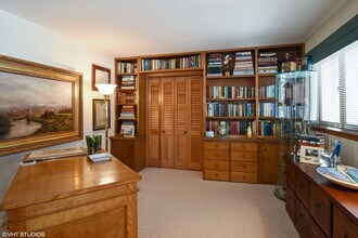 5 Saville Row in Barrington, IL - Building Photo - Building Photo