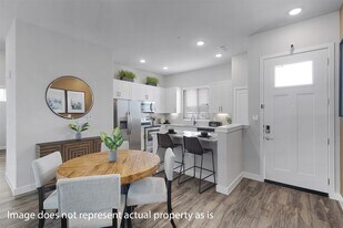 5600 Wild Acrs in Fort Worth, TX - Building Photo