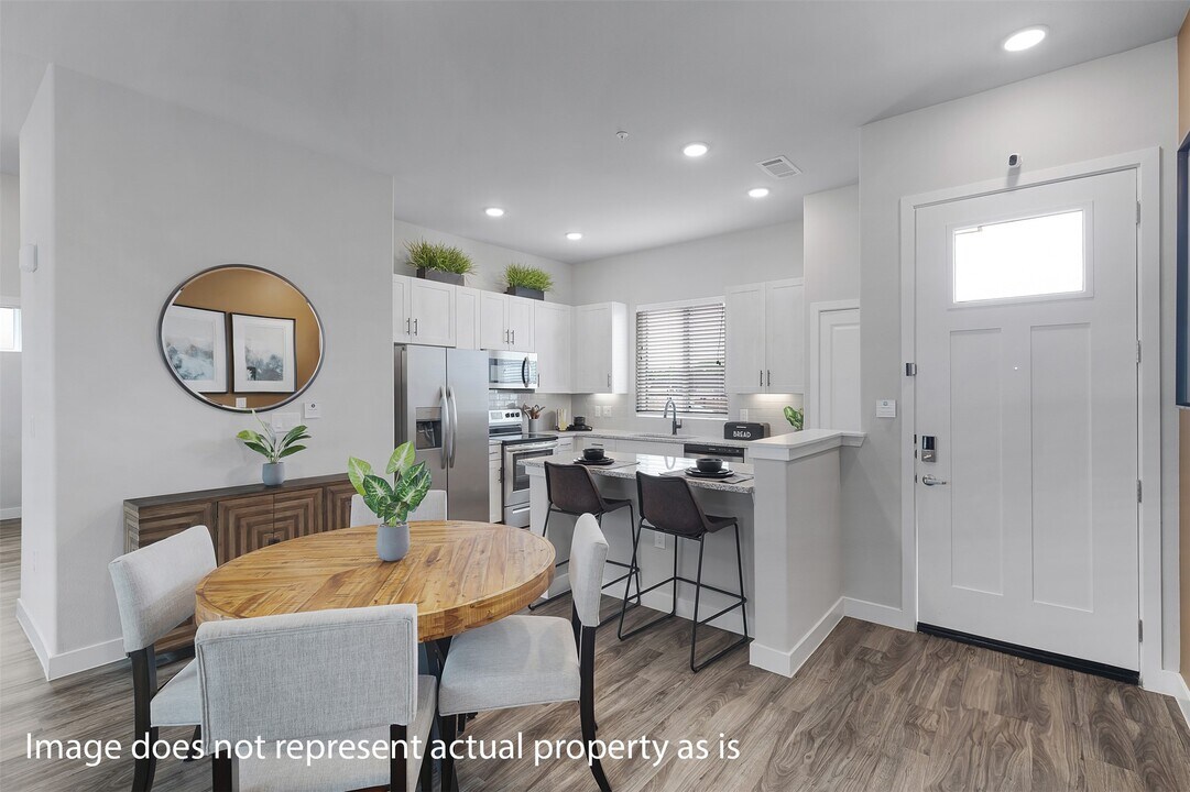 5600 Wild Acrs in Fort Worth, TX - Building Photo