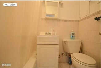 206 Washington Park in Brooklyn, NY - Foto de edificio - Building Photo