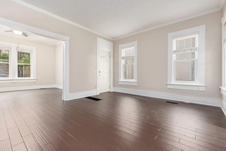 815 Hamlet St, Unit 815 in Columbus, OH - Foto de edificio - Building Photo