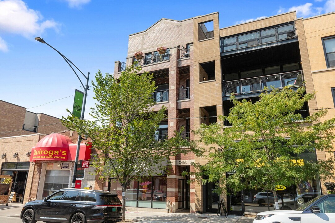 3450 N Southport Ave in Chicago, IL - Building Photo