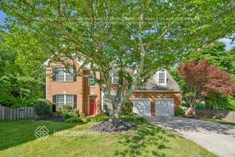 8807 Glenover Cir in Charlotte, NC - Building Photo - Building Photo