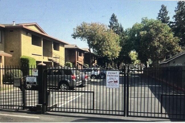 1114 Nord Ave, Unit #26 in Chico, CA - Building Photo - Building Photo