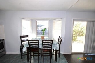 905 N 19th St, Unit A-351 in Copperas Cove, TX - Building Photo - Building Photo