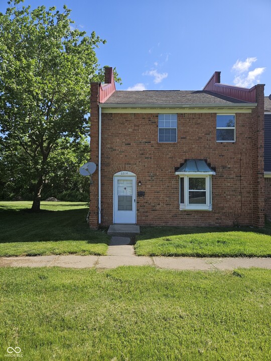 6314 Commons Dr in Indianapolis, IN - Building Photo