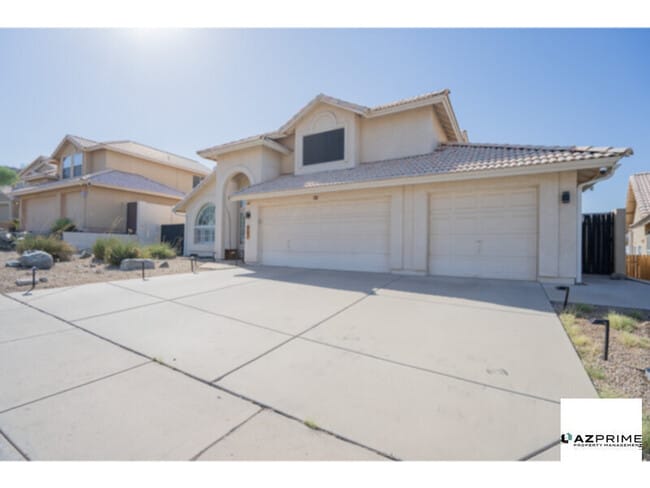 property at 947 E South Fork Dr