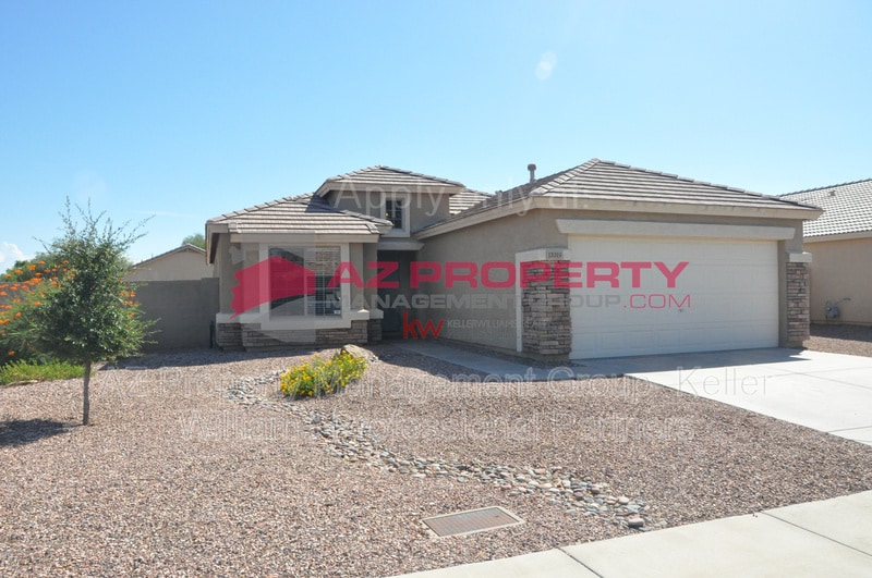 13319 W Redfield Rd in Surprise, AZ - Building Photo