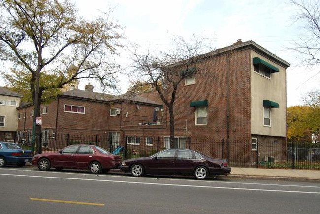 Noble Square Cooperative in Chicago, IL - Building Photo - Building Photo