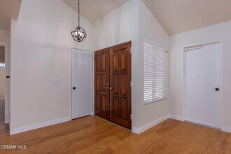 46 N Northam Ave in Thousand Oaks, CA - Building Photo - Building Photo
