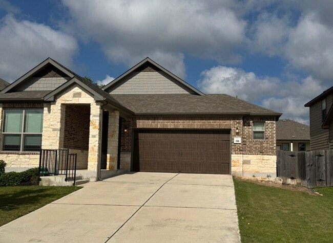 199 Kennicott Dr