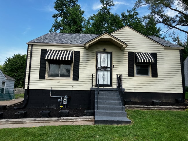 property at 7031 N 33rd St