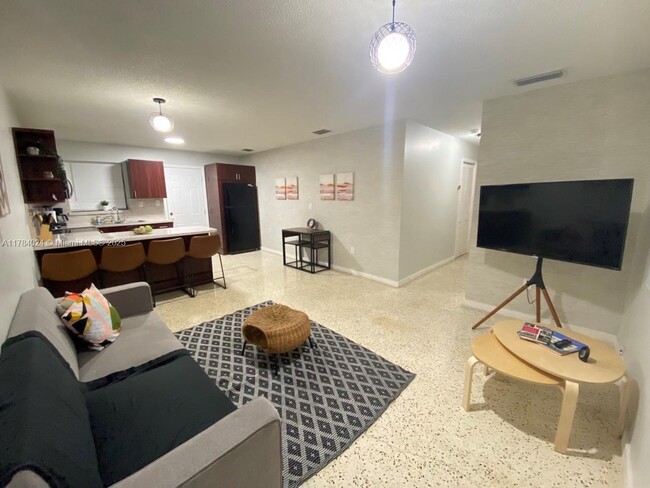 property at 1645 SW 7th St