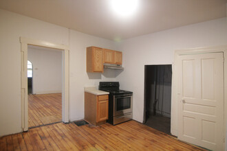 208 Green St, Unit 1 in Pittsburgh, PA - Building Photo - Building Photo