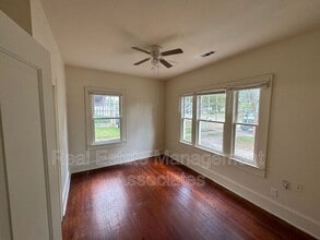 125 E Chappell St in Griffin, GA - Building Photo - Building Photo