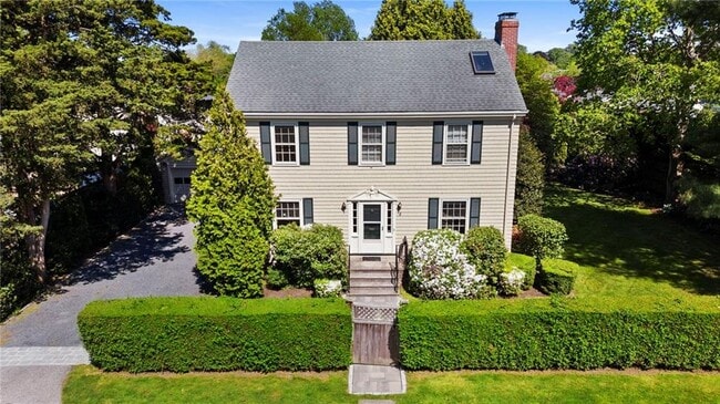 property at 8 Sylvan St