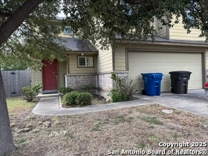 5702 Canterbury Run in San Antonio, TX - Building Photo - Building Photo